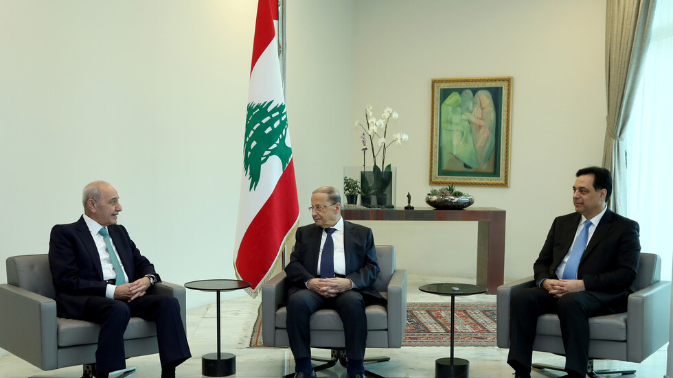 مراسلنا: الحكومة اللبنانية قررت بالإجماع التخلف عن سداد مستحقات الديون السيادية