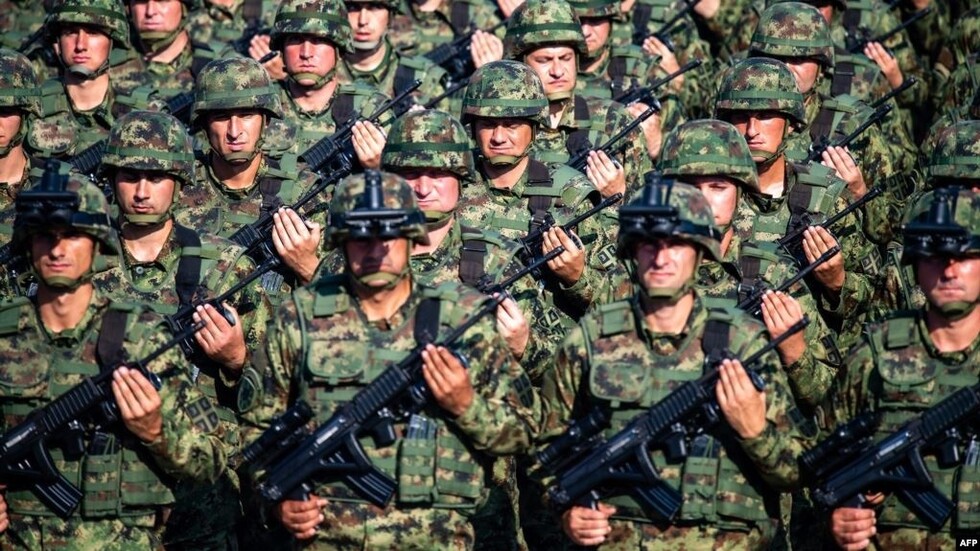 الجيش الروسي يحمي عسكرييه وموظفيه من كورونا
