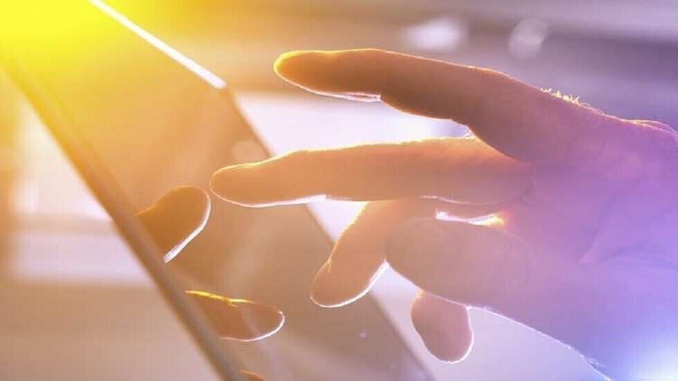كورونا يتيح عملية احتيال تخترق أجهزة الكمبيوتر الخاصة بمن يبحثون عن أعراضه