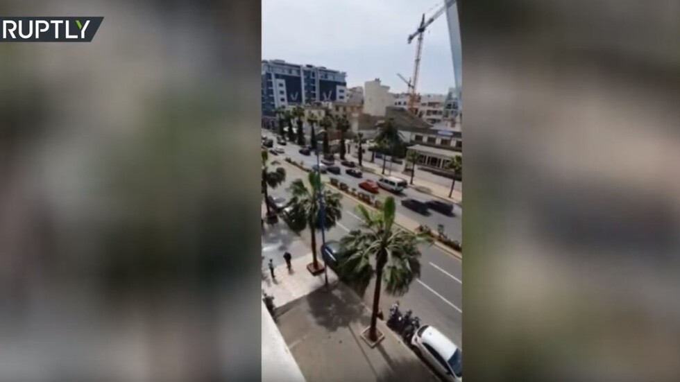 شاحنات تجوب شوارع الدار البيضاء لإذاعة إرشادات وقائية من فيروس كورونا