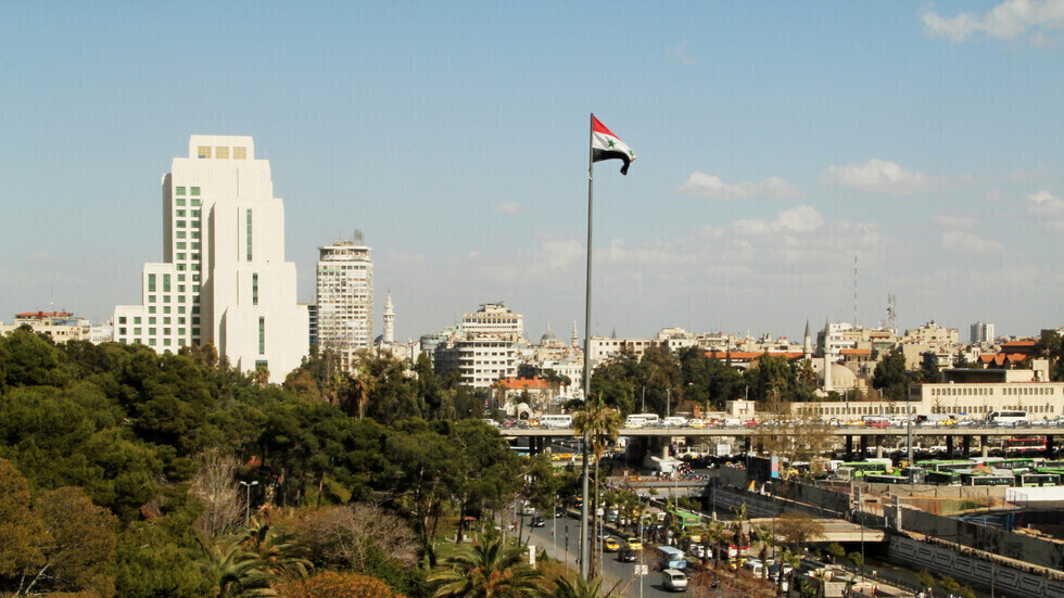 السلطات السورية تفرض عقوبة تصل إلى السجن 10 أيام أو غرامة ألفي ليرة لمخالفي حظر التجوال