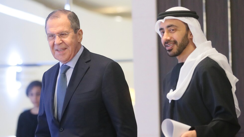 كورونا.. لافروف يبحث مع بن زايد إجلاء المواطنين الروس عن الإمارات