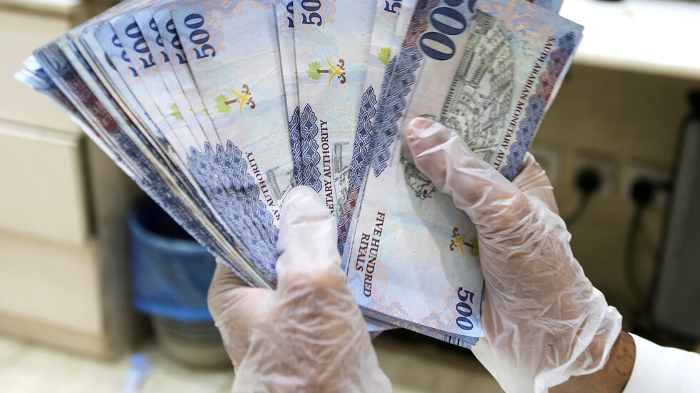 بسبب كورونا.. جوائز مالية قيمة في السعودية للباقين في منازلهم!