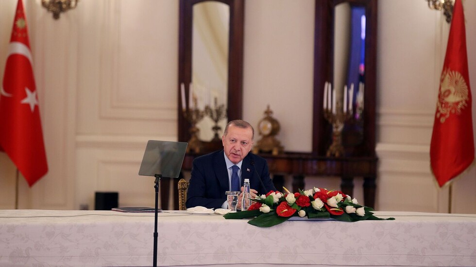 أردوغان متخوف من انقلاب على خلفية الوباء