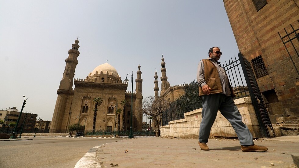 الأوقاف المصرية: لا مجال لإقامة موائد إفطار عامة في رمضان والنقد والسلع الغذائية أولى وأنفع للفقير