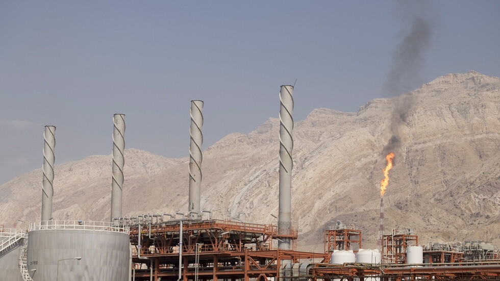 إيران.. إنتاج الغاز بحقل "بارس" تجاوز 700 مليون متر مكعب يوميا