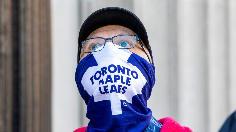 كندا.. عدد الوفيات في البلاد بسبب كورونا قد يصل إلى 22 ألفا