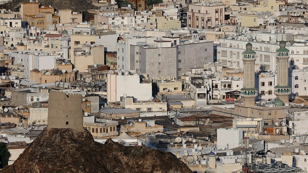 قفزة كبيرة.. سلطنة عمان تسجل 128 إصابة جديدة بكورونا
