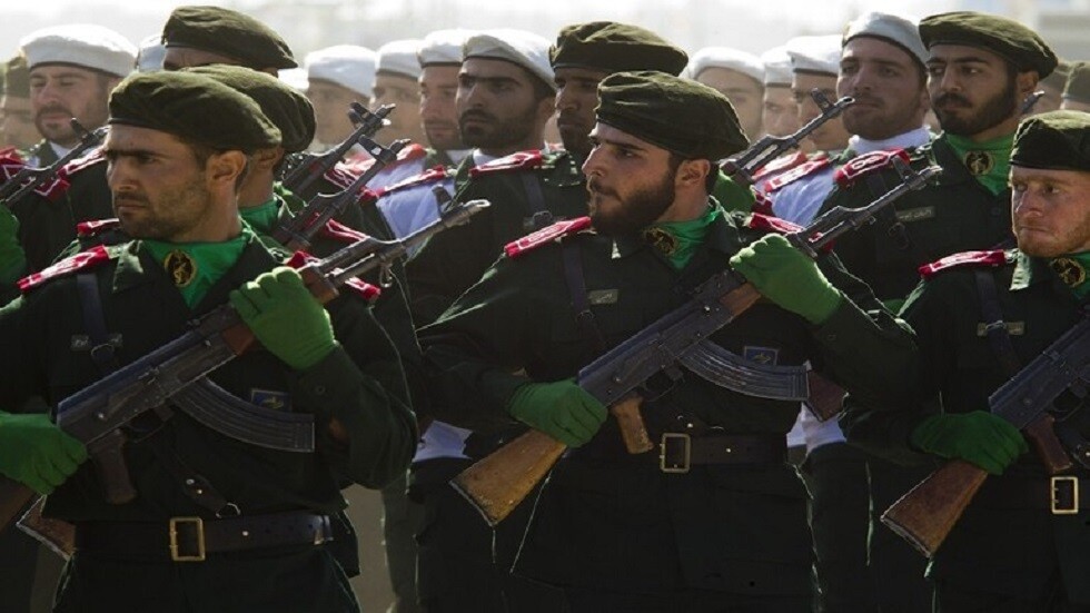 الحرس الثوري: سنرد بحزم على أي خطأ للأسطول الأمريكي في الخليج