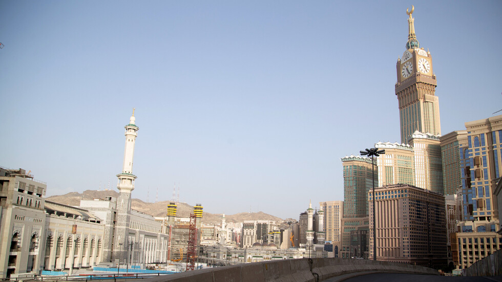 السعودية تسجل أكبر حصيلة يومية للإصابات بفيروس كورونا