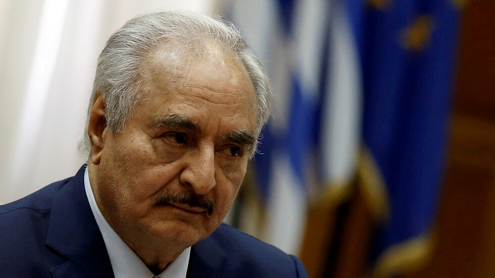 مديح إيطالي للمشير حفتر
