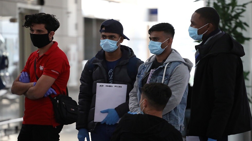 اليونان: إصابة مهاجرين اثنين بكورونا وصلا مؤخرا إلى جزيرة ليسبوس