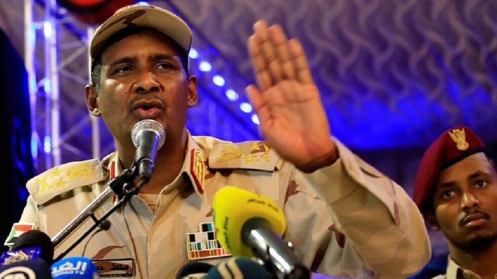 دقلو: هناك أياد خفية تعمل على جر السودان للفتنة (فيديو)