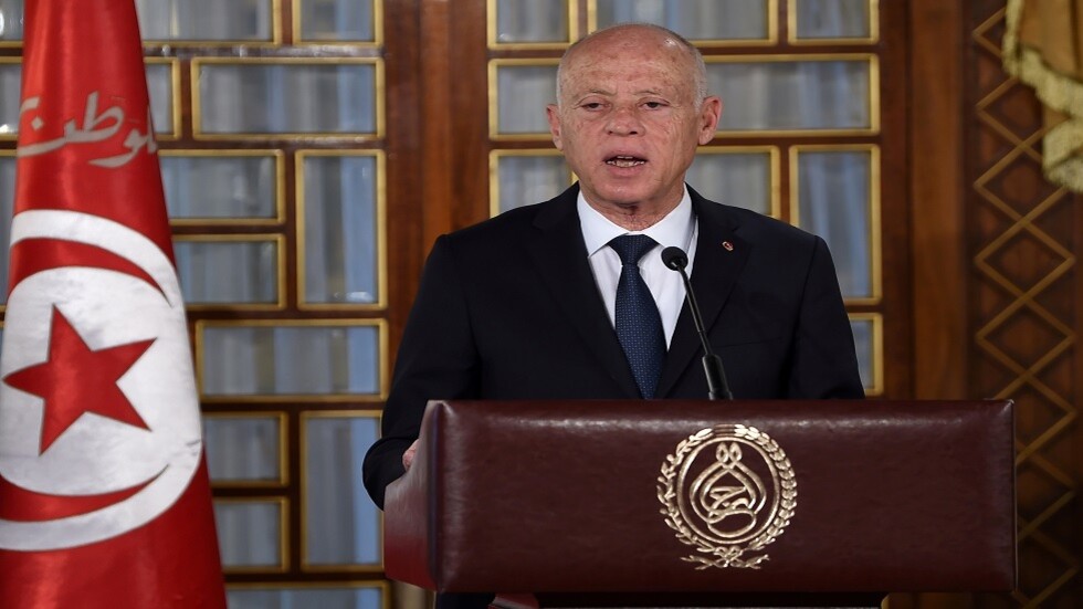 سعيّد.. لتونس رئيس واحد يمثلها في الداخل والخارج