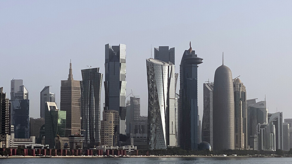 قطر.. شفاء مريض بكورونا يبلغ من العمر 88 عاما