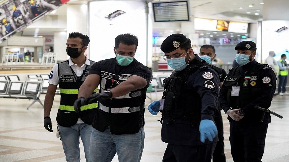 الكويت تبدأ أولى مراحل العودة للحياة الطبيعية بعد 21 من الحظر الشامل