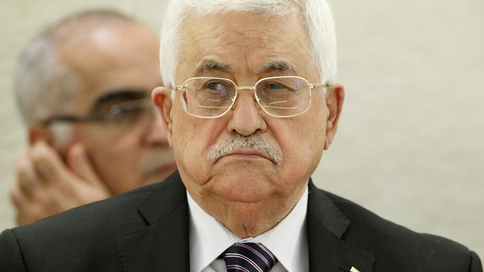 الرئيس الفلسطيني يمدد حالة الطوارئ شهرا آخر