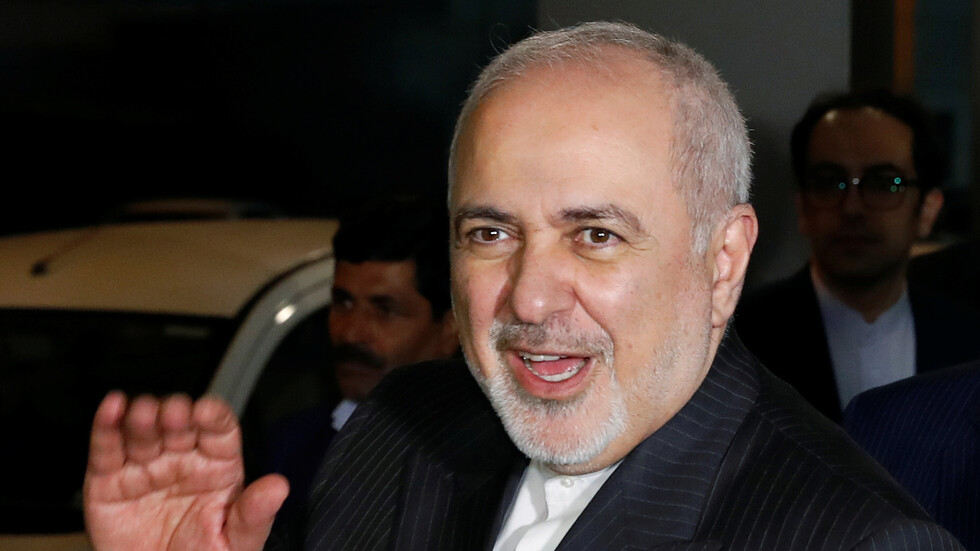 إيران تكشف عن مباحثات لم يعلن عنها سبقت الإفراج عن محتجزين أمريكي وإيراني
