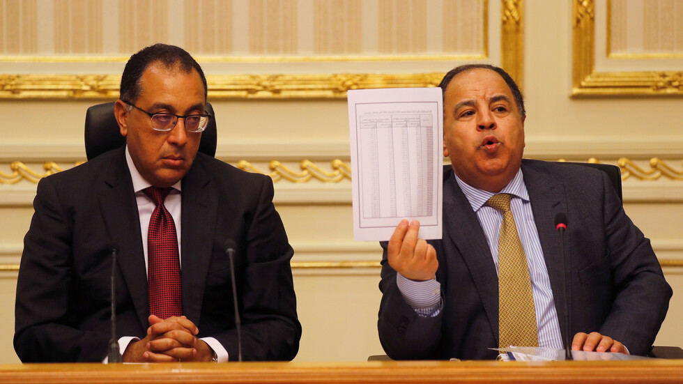 وزير المالية المصري: 130 مليار جنيه 