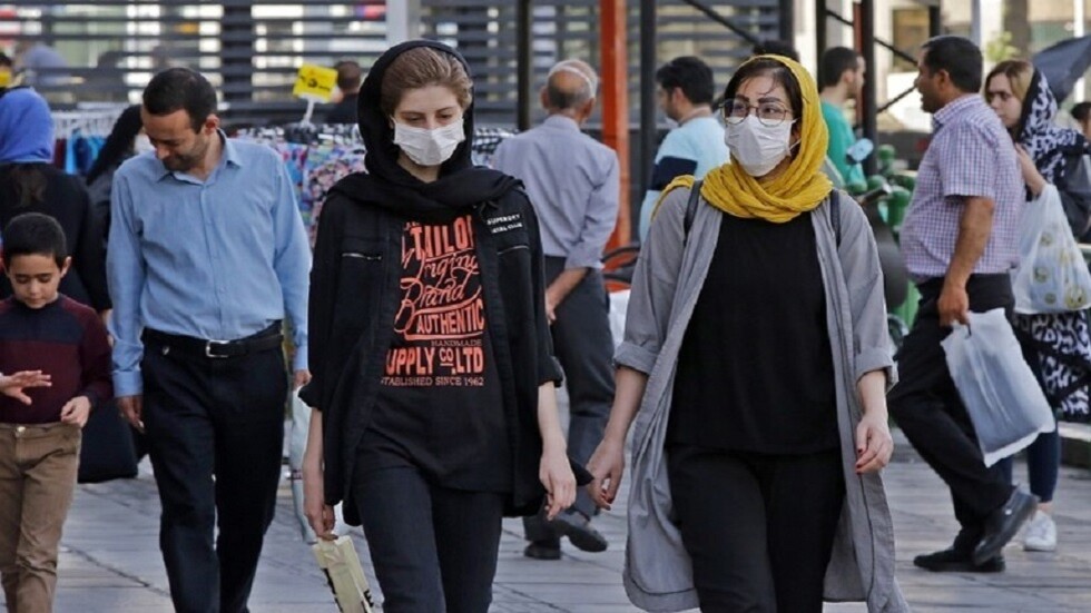 بسبب تفشي كورونا.. إيران تشكل جهاز شرطة لا مثيل له في العالم