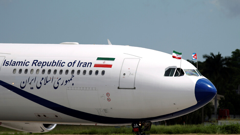 إيران تصنع محركات للطائرات المدنية