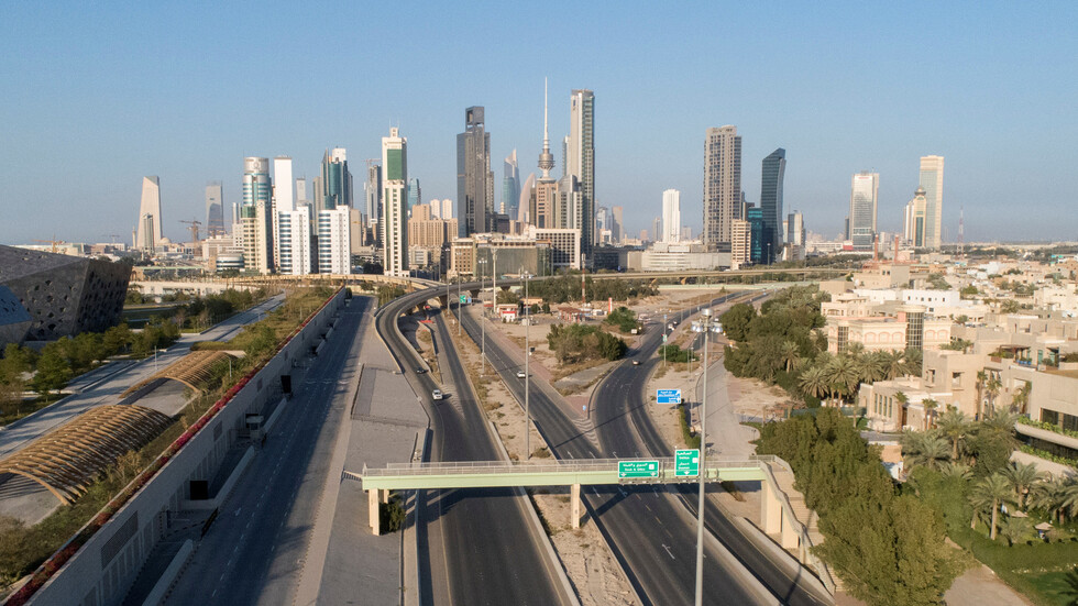 الكويت تسجل 4 وفيات و630 إصابة جديدة بكورونا