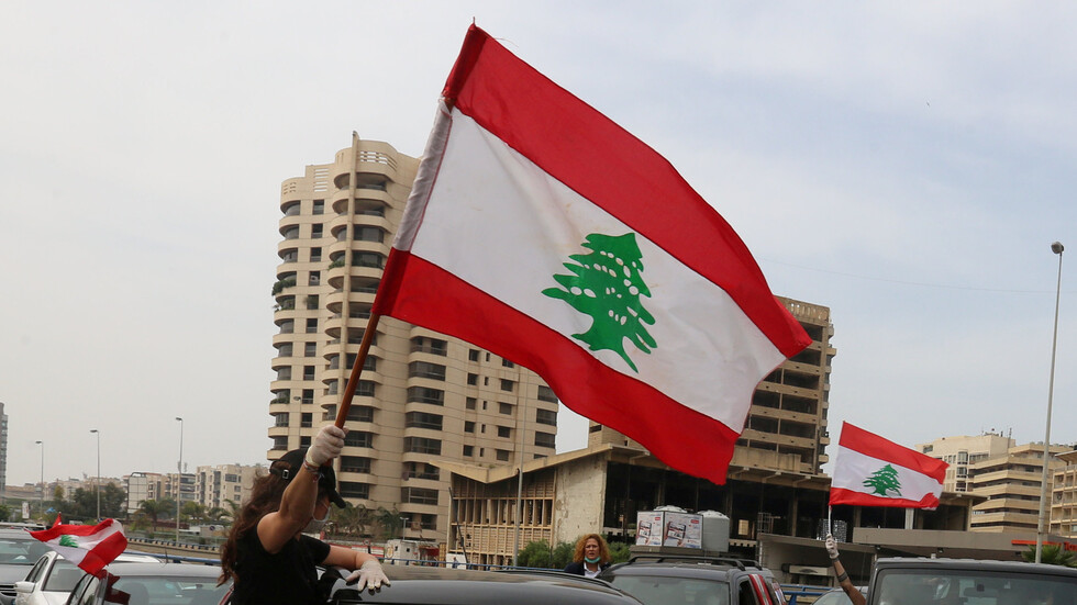 لبنان.. ارتفاع حصيلة كورونا في ظل استمرار الاحتجاجات