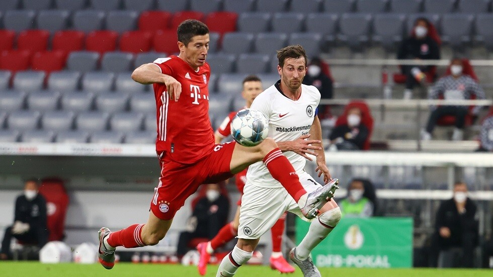 ليفاندوفسكي يقود بايرن ميونيخ لنهائي كأس ألمانيا