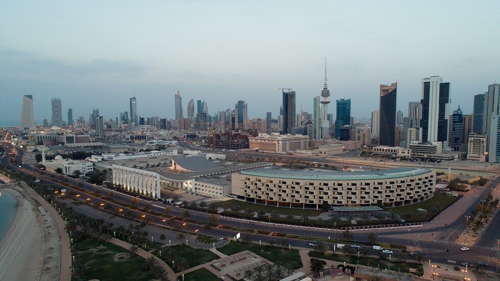 الكويت تسجل نحو 1000 حالة شفاء من فيروس كورونا خلال 24 ساعة