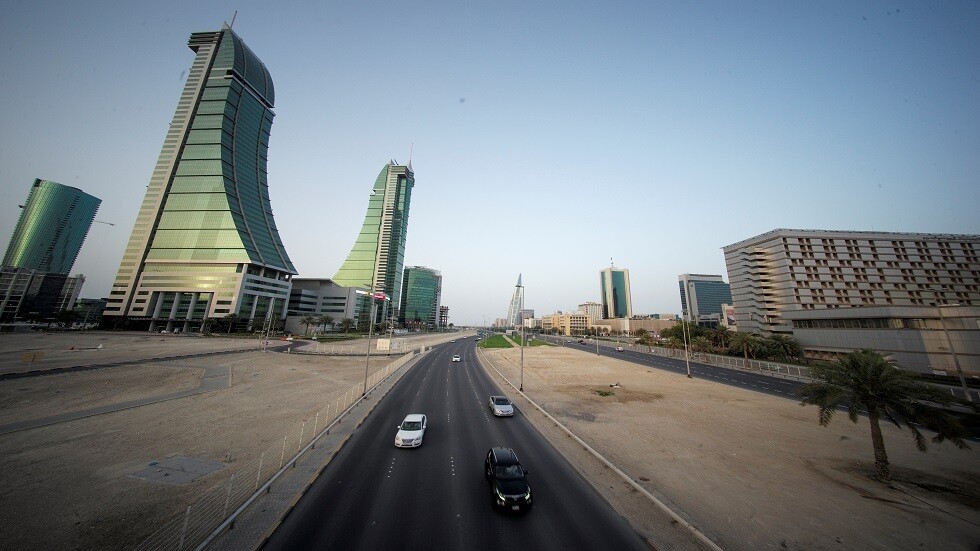 البحرين.. ارتفاع إجمالي الإصابات بكورونا إلى نحو 19 ألف  حالة