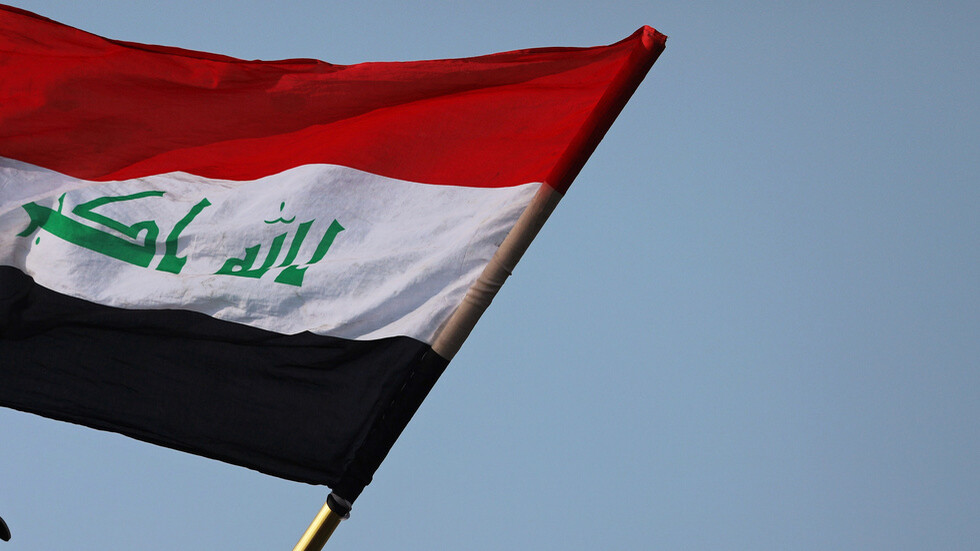 العراق يستدعي السفير التركي ويسمله ورقة احتجاج على الغارات التي استهدفت مواقع شمالي العراق