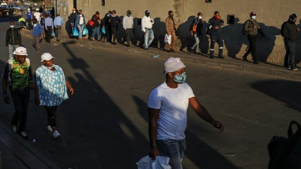 انهيار أرضي في ساحل العاج يودي بحياة 13 شخصا