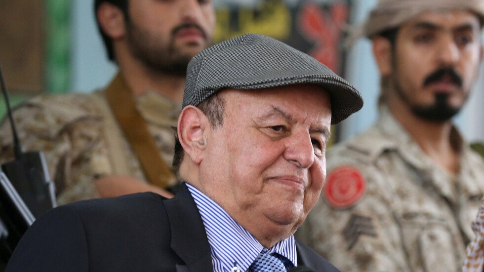 الرئيس اليمني: حريصون على السلام المستدام بعيدا عن الحلول الترقيعية وترحيل الأزمات