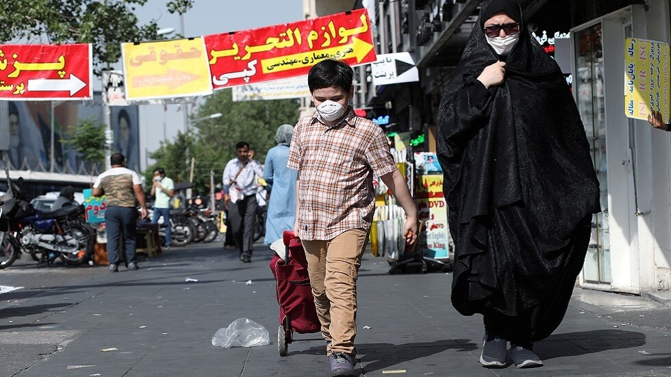 إيران.. ارتفاع معدلات الإصابة بكورونا في غالبية الأقاليم وروحاني يعلن فرض قيود "ذكية"