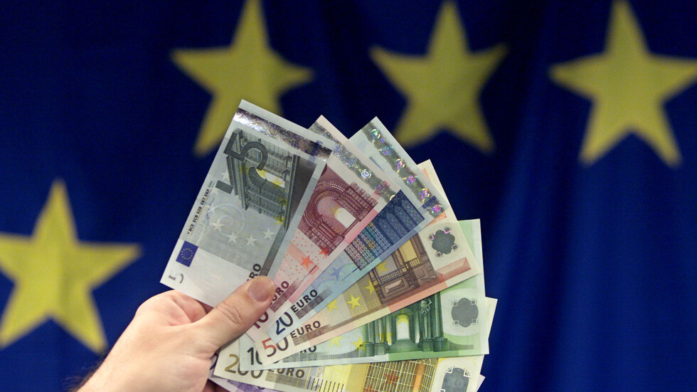 توقعات بارتفاع ملحوظ في سعر اليورو