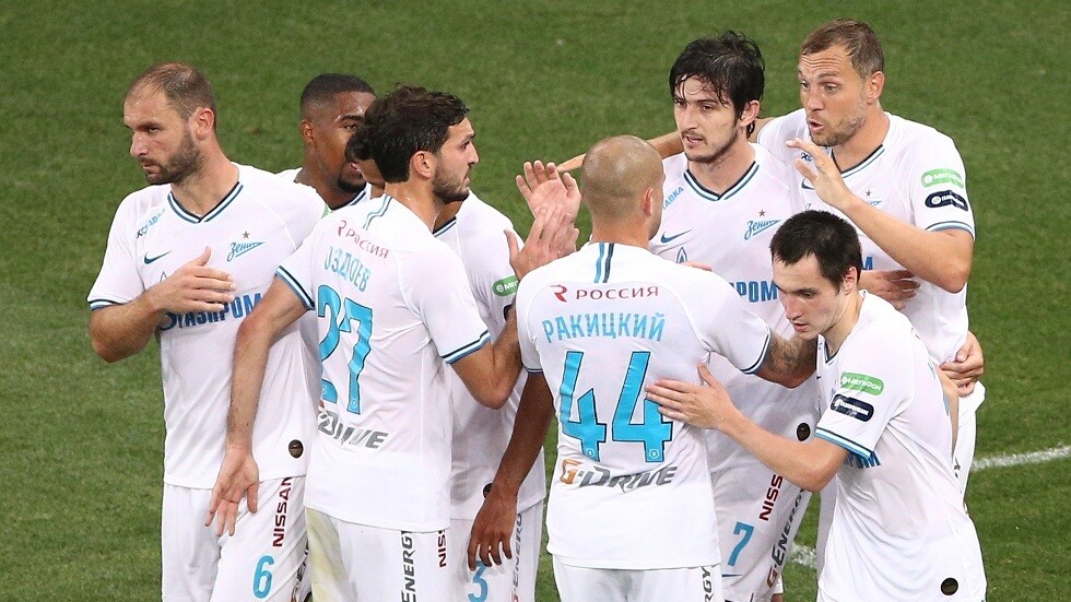 زينيت يتوج بلقب الدوري الروسي للمرة الثانية على التوالي والسادسة في تاريخه (فيديو)