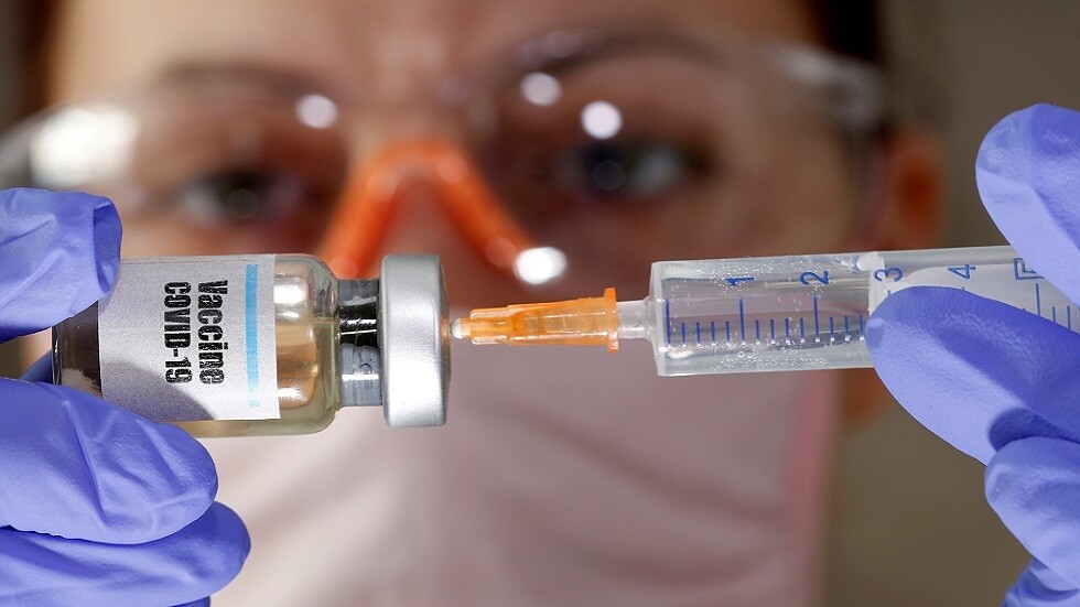 مسؤول صحي إيطالي يستبعد إلزامية لقاح كورونا