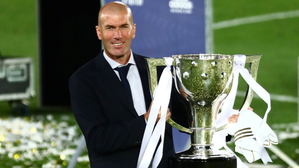 زيدان يثير الجدل حول استمراره مع ريال مدريد