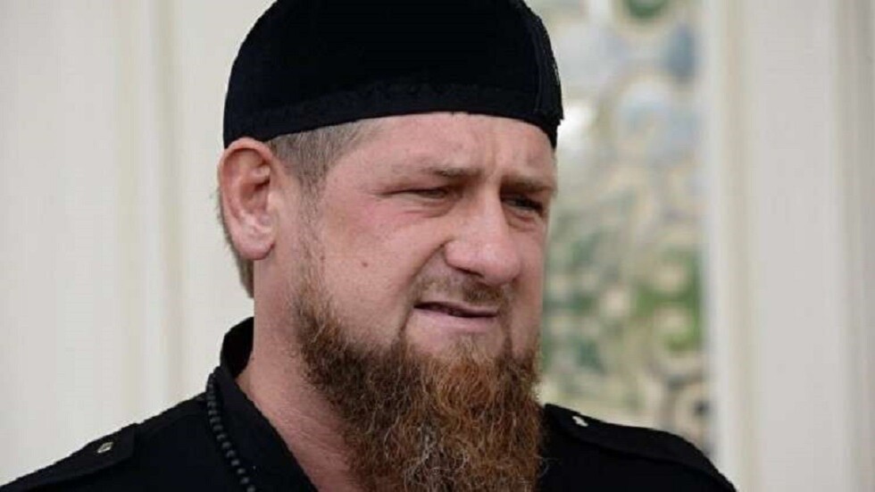 قديروف يرد على العقوبات الأمريكية بصورتين