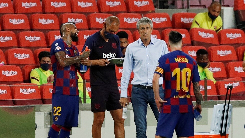 تقرير صحفي يكشف عن موعد تولي مدرب السد القطري تدريب برشلونة