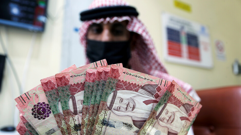 وزير المالية السعودي يكشف وضع اقتصاد المملكة في 2020