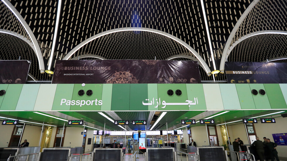 إعادة افتتاح مطار بغداد رغم تجاوز إصابات كورونا 100 ألف في البلاد