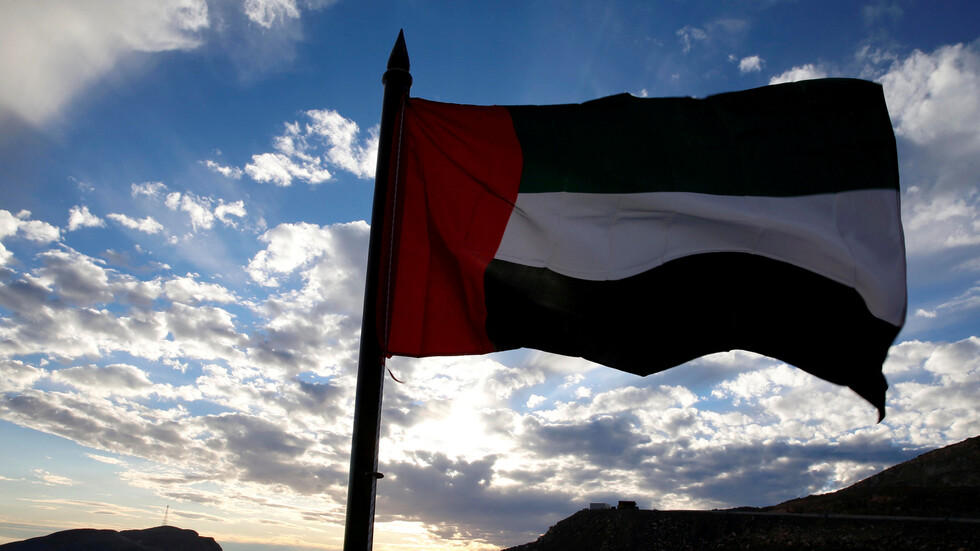 تحالف فرنسي صيني يفوز بمشروع طاقة كبير في أبوظبي
