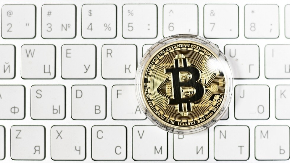 سعر البيتكوين يبلغ 12 ألف دولار لأول مرة منذ أغسطس 2019