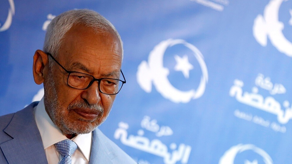 "النهضة" التونسية تكشف حقيقة إمامة الغنوشي لصلاة الجمعة بـ"آيا صوفيا"