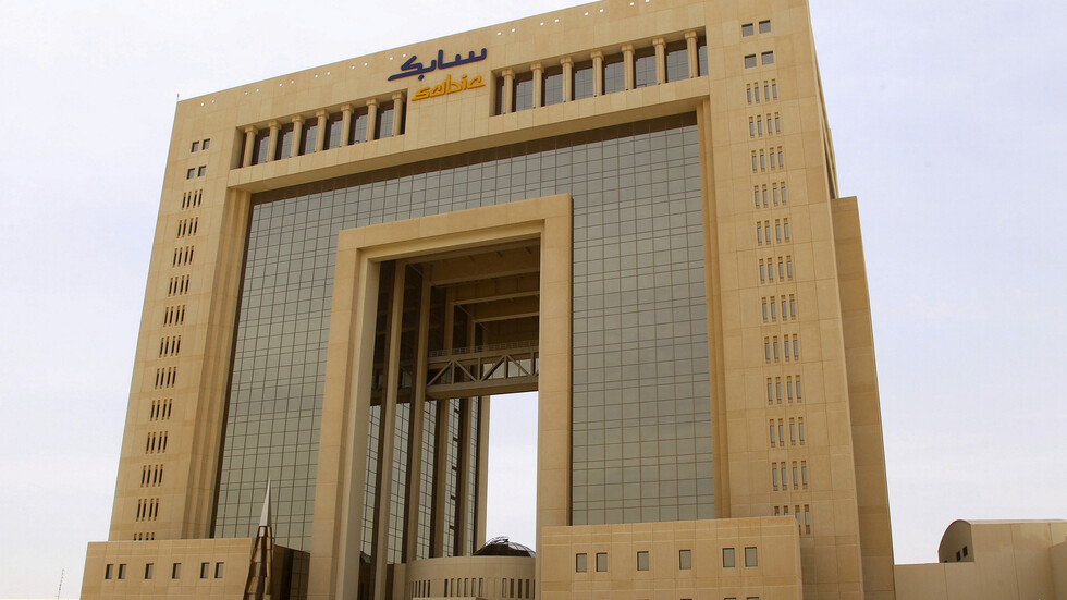 "سابك" السعودية تتكبد خسارة بأكثر من نصف مليار دولار