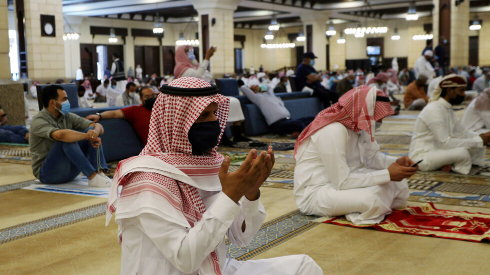 كورونا في السعودية.. الإصابات اليومية تعاود الانخفاض وحصيلة المتعافين تتخطى الـ250 ألفا