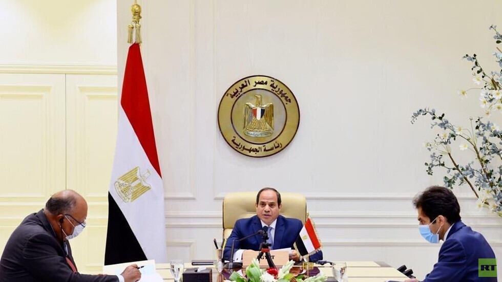 السيسي يناشد اللبنانيين للتكاتف والنأي بوطنهم عن التجاذبات والصراعات الإقليمية