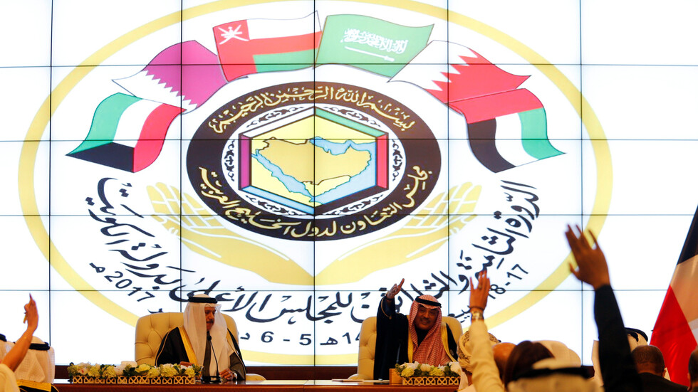 مجلس التعاون الخليجي يرحب بوقف إطلاق النار في ليبيا