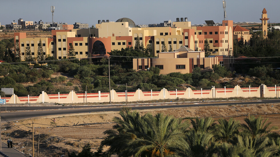 إعلان حظر تجول كامل في قطاع غزة بعد تسجيل أول إصابات بكورونا خارج مناطق الحجر